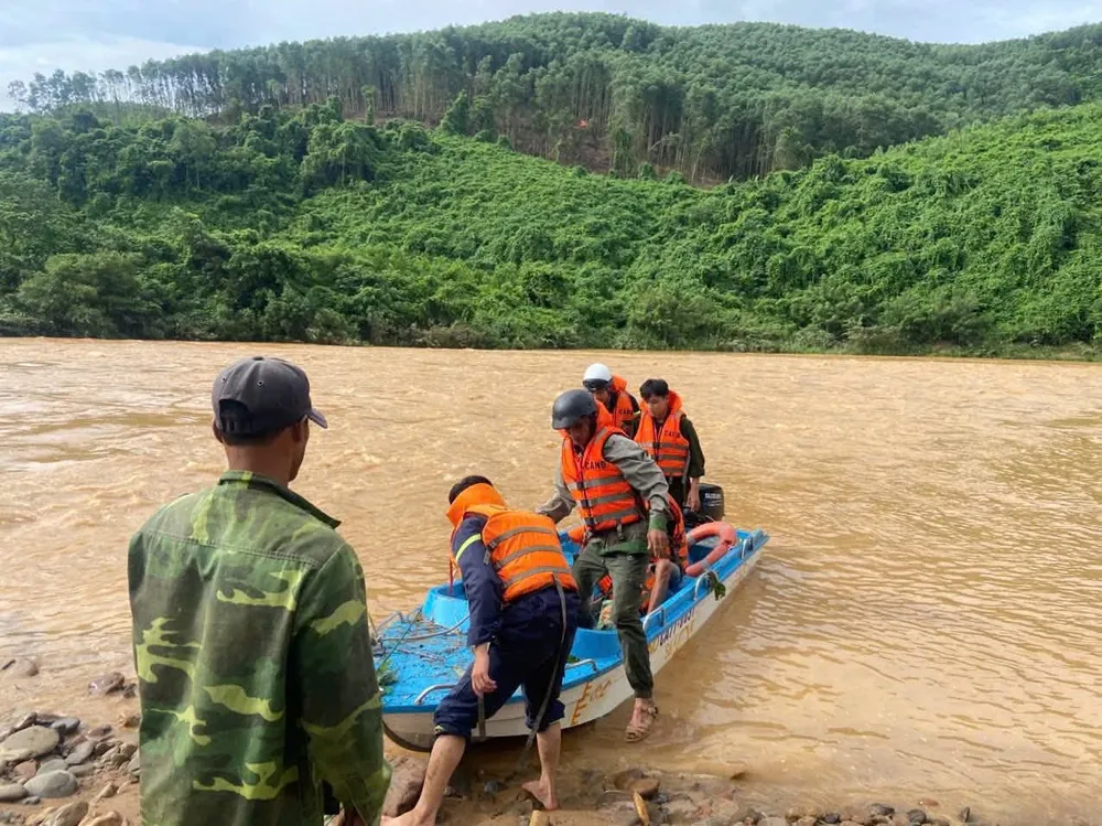 Người dân được giải cứu 1000027076.jpg