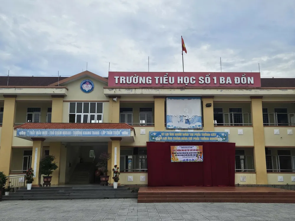 Trường Tiểu học số 1 Ba Đồn 1000061321.jpg