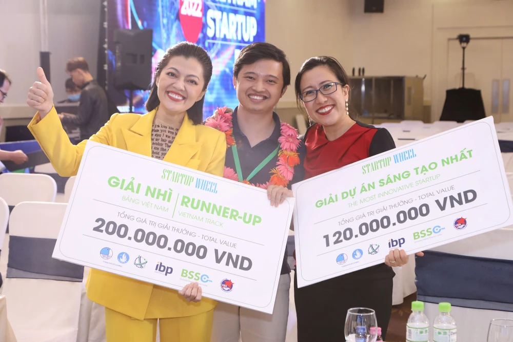 Ứng dụng ghi âm và chuyển thành văn bản thắng lớn tại Startup Wheel 2022