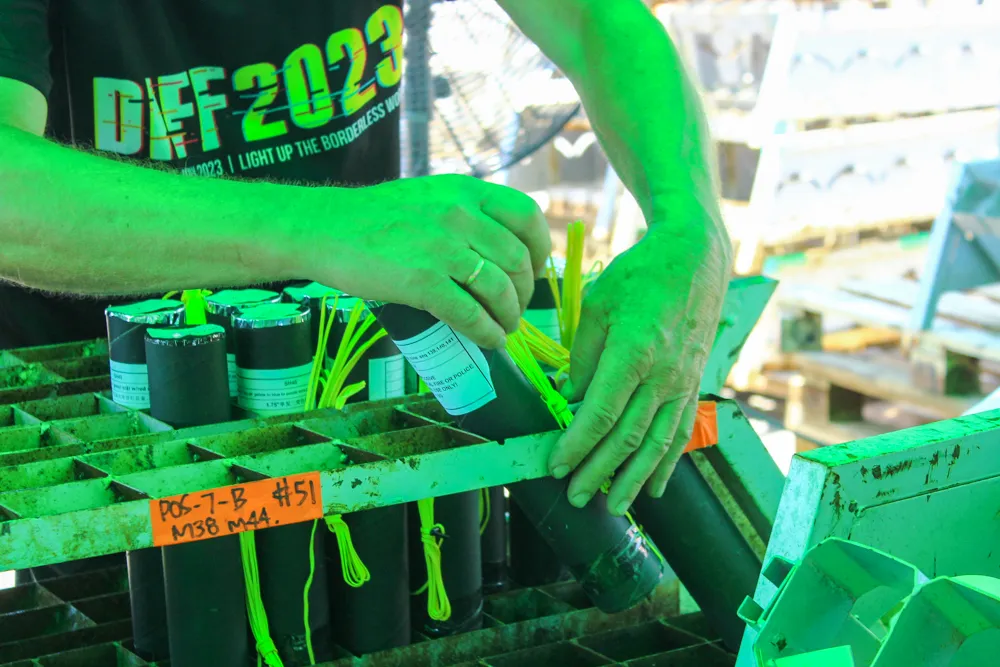 Đội Ba Lan mong muốn truyền tải được những nét văn hóa đặc sắc của các nước Đông Nam Á như Việt Nam, Hàn Quốc và Trung Quốc qua màn trình diễn pháo hoa của mình