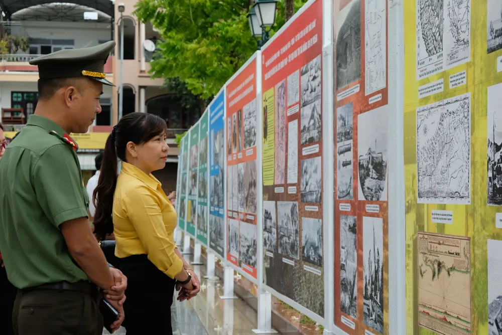 Triển lãm trưng bày 100 tác phẩm tư liệu về cuộc chiến Mậu Ngọ năm 1858