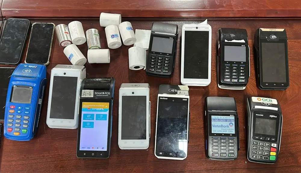 Tang vật vụ án. Ảnh: CACC 8uu.jpg