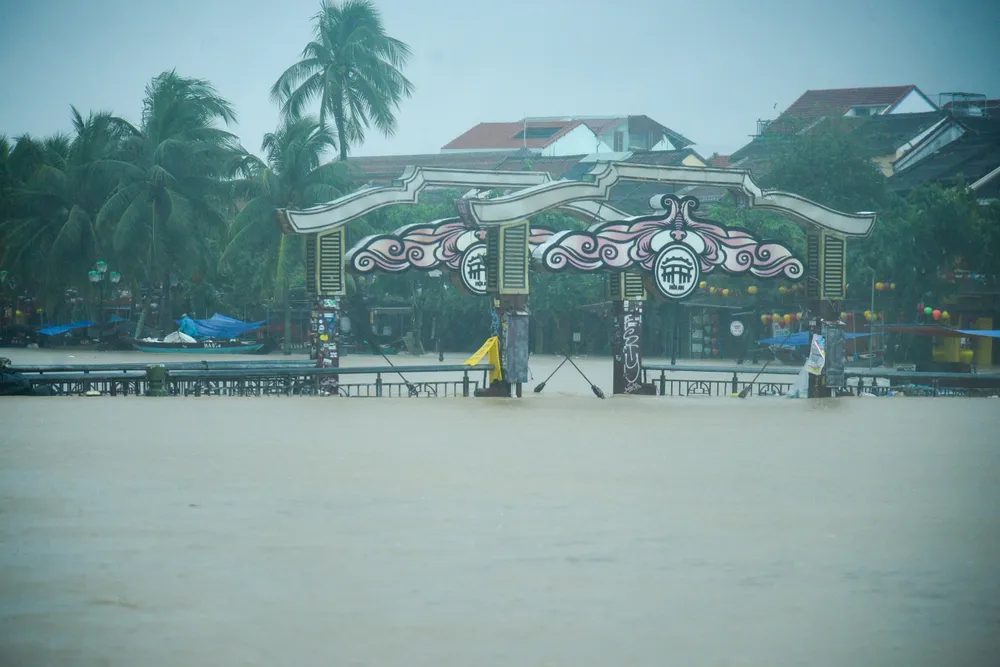 Cầu An Hội bị lũ nhấn chìm z7160272652477_02d3230467e89b21f6b073e33aaee3e4.jpg