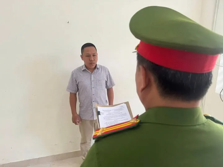 Nguyễn Ngọc Thành tại cơ quan điều tra. Ảnh: CACC