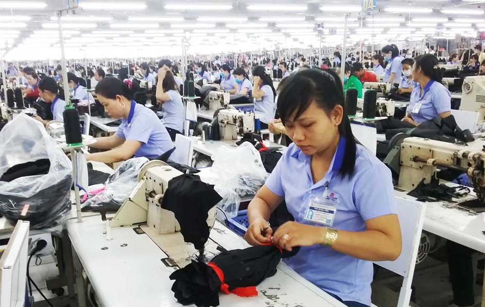 故外省婦女有極少娛樂及做體育運動機會。