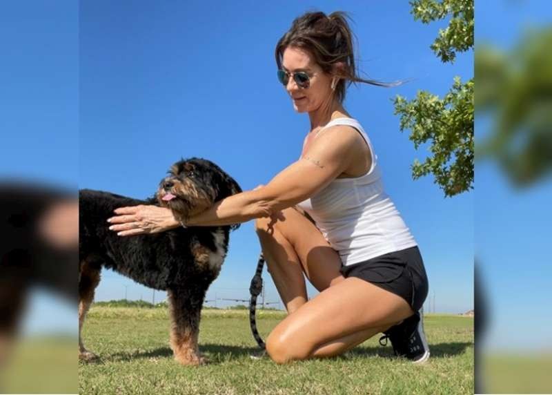 拉特克自己亦喜愛健身。