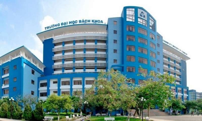 市國立大學所屬百科大學達國際標準的培訓課程最多。