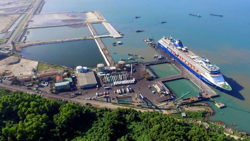 承天-順化省真雲港。