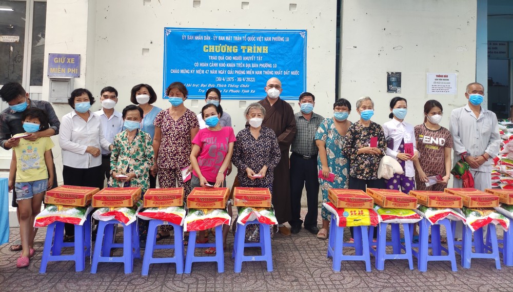 慈福精舍關照貧困長者與殘疾人士 ảnh 1