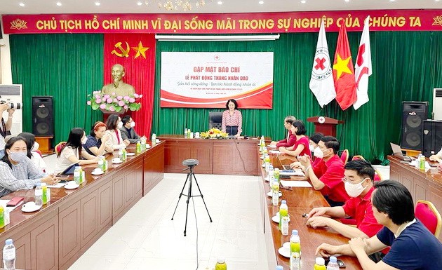 “人道月”致力籌集 4000 億元輔助家境貧困者