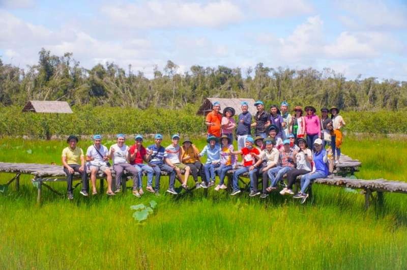 疫情後，國內導遊有重新立足之地。