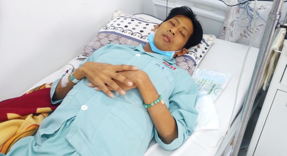 胡志成在市血學輸血醫院留醫期間。