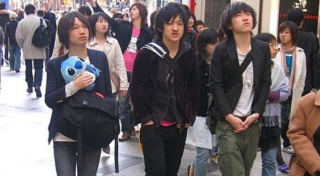 日本吸煙年齡仍限制在20歲以上的規定,20歲以上人群的知曉率不到7成。
