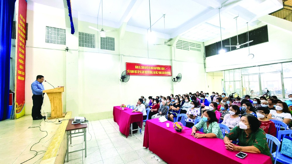 第五郡婦女代表大會決議宣傳活動