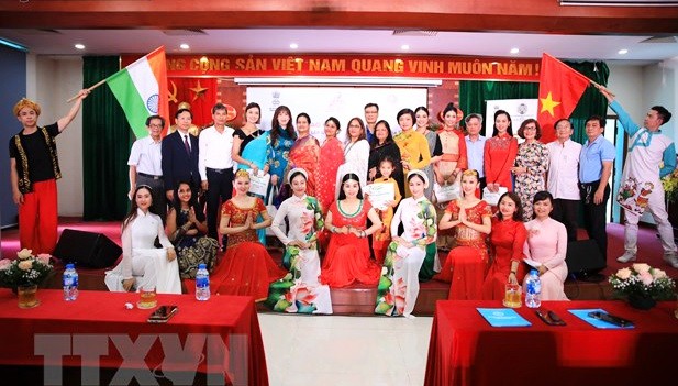 提升越印全面戰略合作夥伴關係