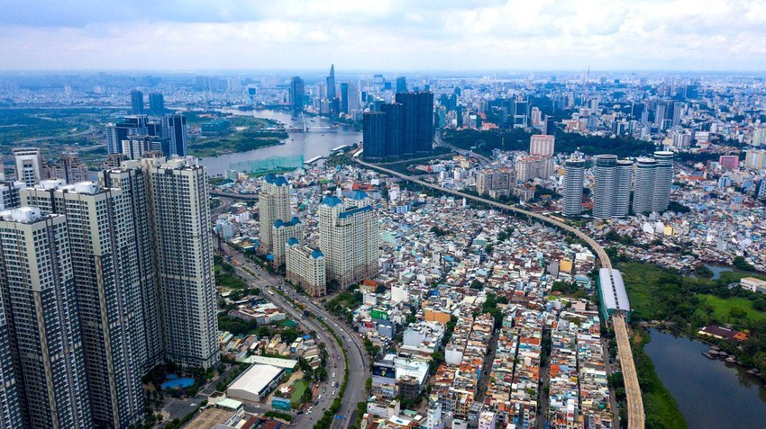 本市房地產、公寓。
