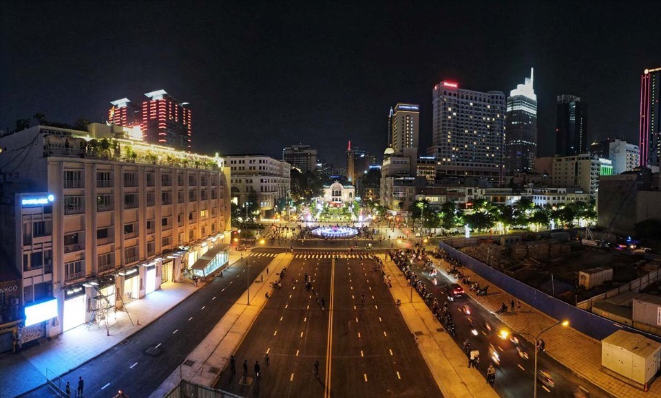 黎利街至阮惠街。