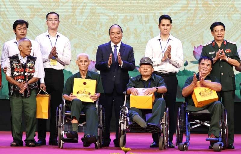 黨和國家一向關照榮軍優撫政策家庭