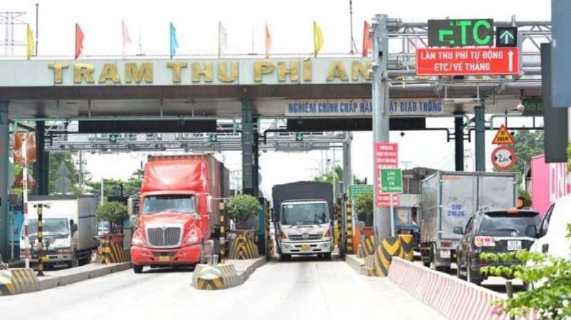 安霜-安樂收費站出現嚴重堵塞