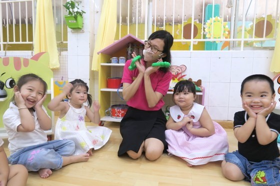 學生春節放假９天