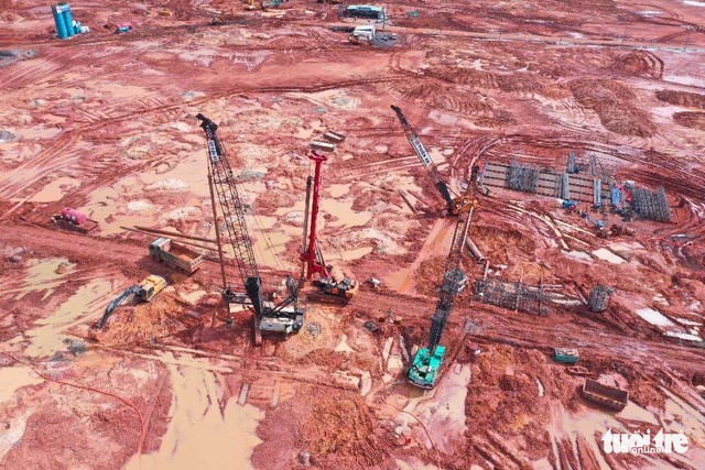 隆城國際機場投資建設項目的航站樓施工場地。