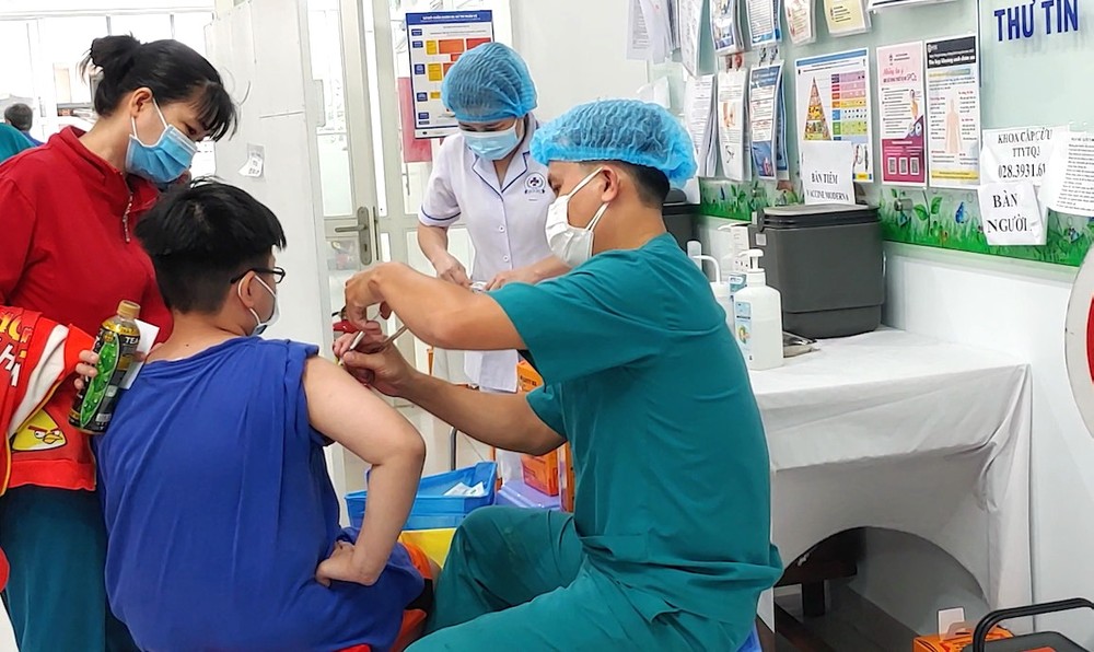 國慶期間疫苗接種不停歇