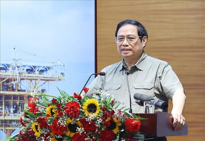 須確保建設及捍衛祖國事業的能源供應