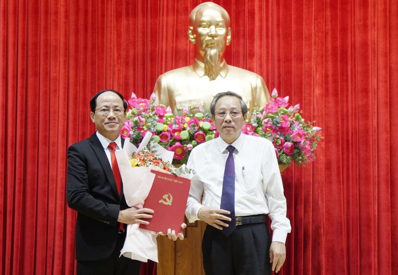 人事委任