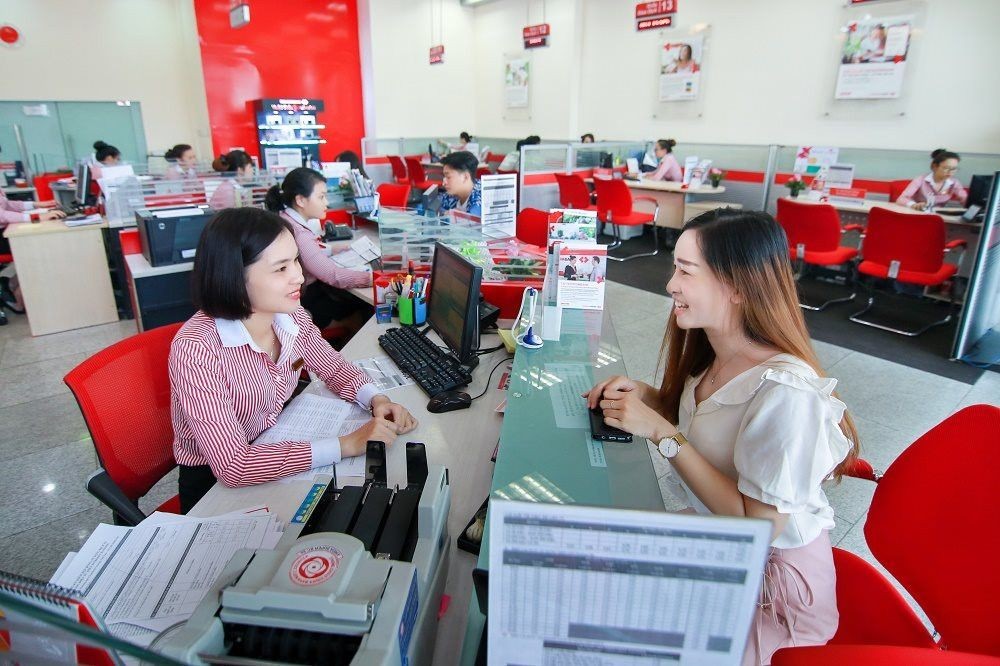 政府透過一系列如稅務、貸款政策輔助企業復甦。