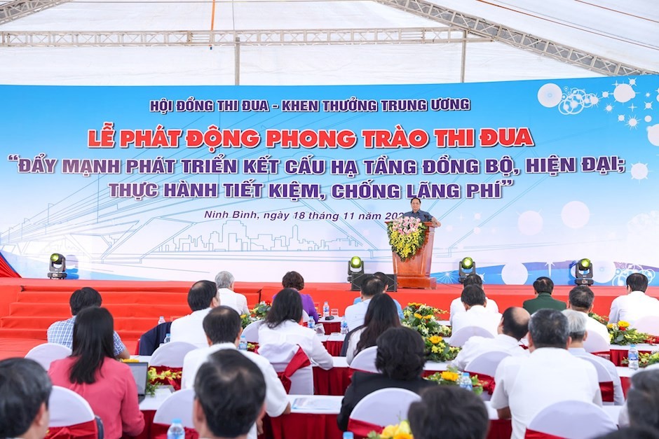 力推基礎設施發展　厲行節約反浪費