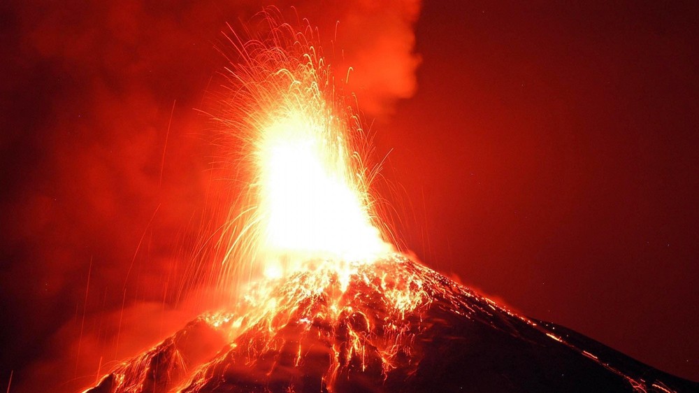 危地马拉富埃戈火山喷发