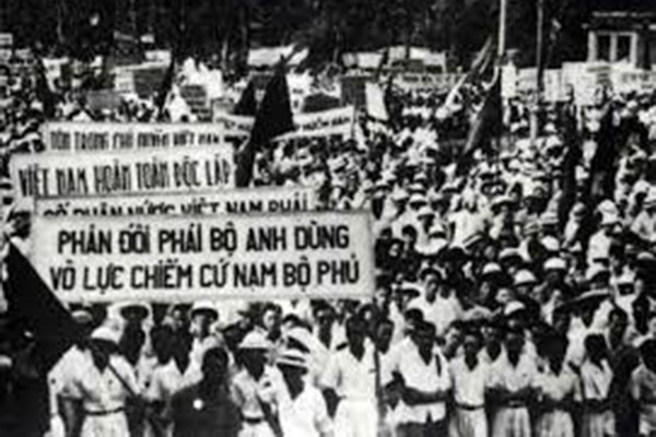 西贡人民团结一致,英勇崛起对抗侵略者。 (资料图)