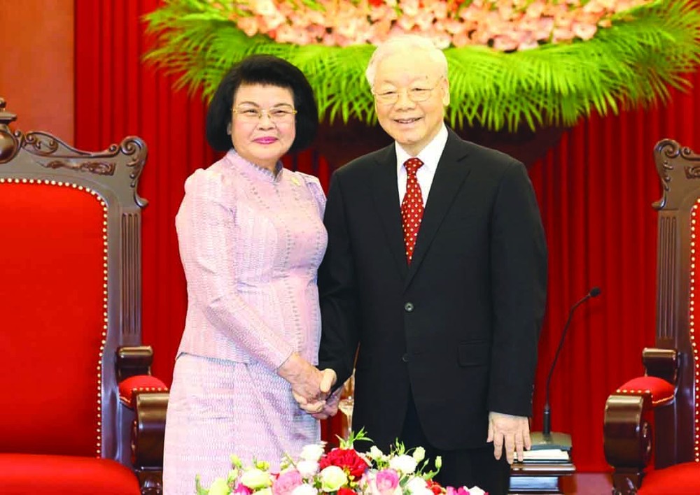 越柬两国会关系万古长青