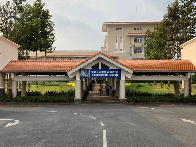 在守德市成立之后，第二郡人委会办公室现为守德市人委会办公室。