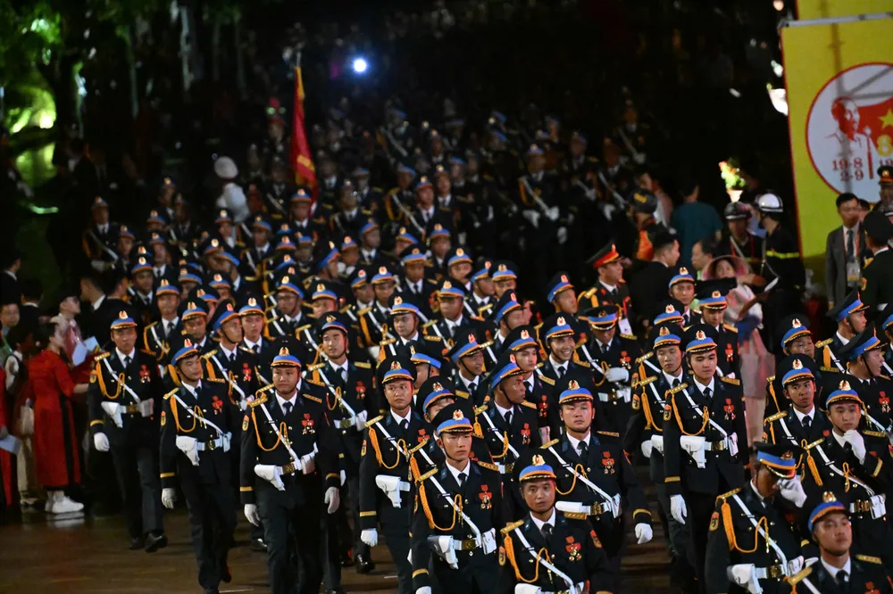 តំបន់ Ba Dinh Square មុនពេលហាត់សម។ រូបថត៖ DO TRUNG Khu vực quảng trường 2.jpg