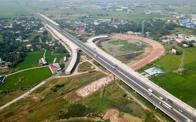 Dự án cao tốc Mỹ An-Cao Lãnh: Yêu cầu rà soát giá trước khi khởi công ảnh 1 Dự án cao tốc Mỹ An-Cao Lãnh: Yêu cầu rà soát giá trước khi khởi công ảnh 1