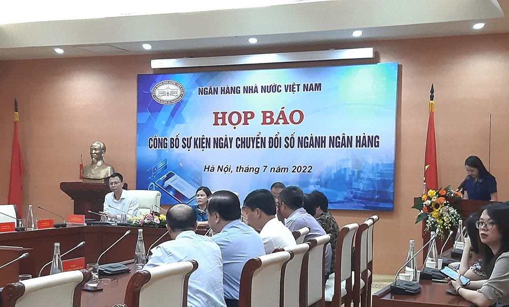 10 ngân hàng thương mại chi 15.000 tỷ đồng mỗi năm cho chuyển đổi số ảnh 1 10 ngân hàng thương mại chi 15.000 tỷ đồng mỗi năm cho chuyển đổi số ảnh 1