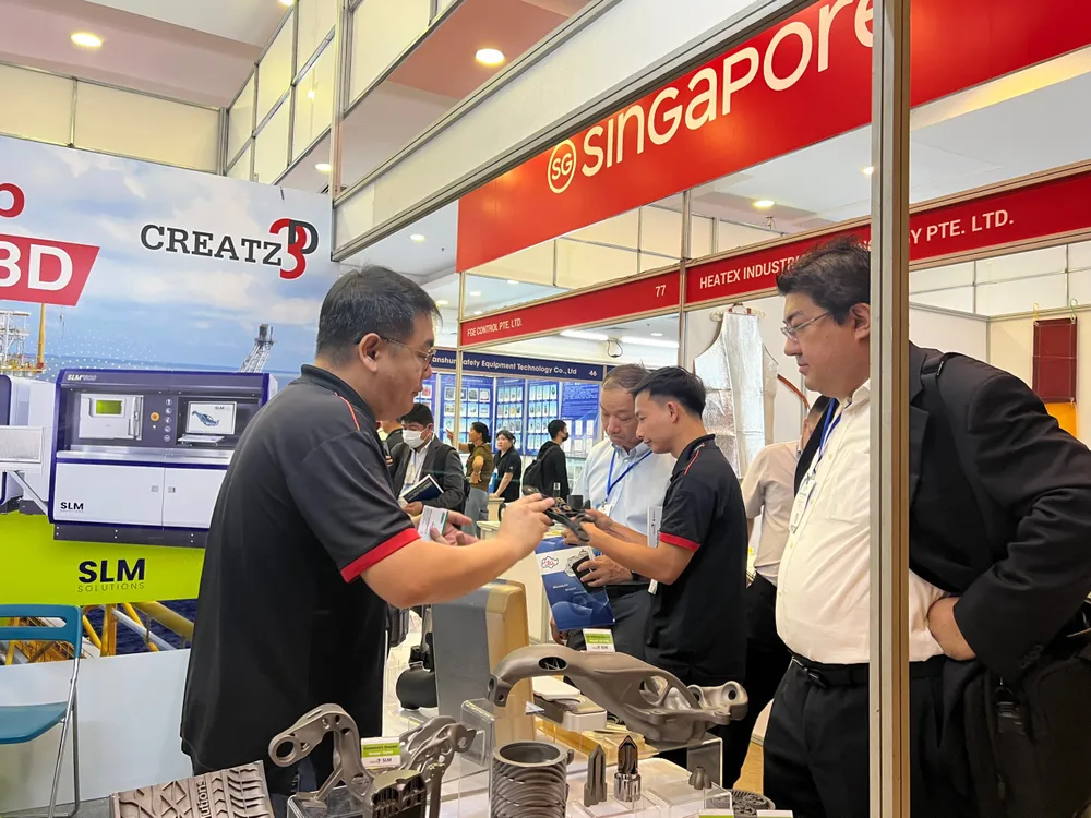 Triển lãm là cơ hội để các doanh nghiệp và khách hàng tìm kiếm những thiết bị, máy móc mới