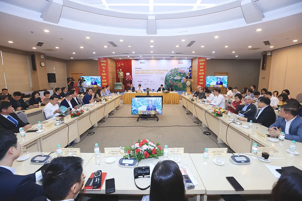 Theo kết quả khảo sát của VCCI, có đến 50% doanh nghiệp khi được hỏi vẫn "lơ mơ" về khái niệm KCN phát triển bền vững vcci2.jpg