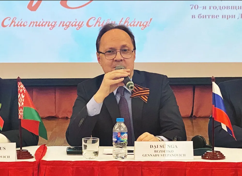 Đại sứ Liên bang Nga tại Việt Nam Gennady Bezdetko DaisuNga.jpg