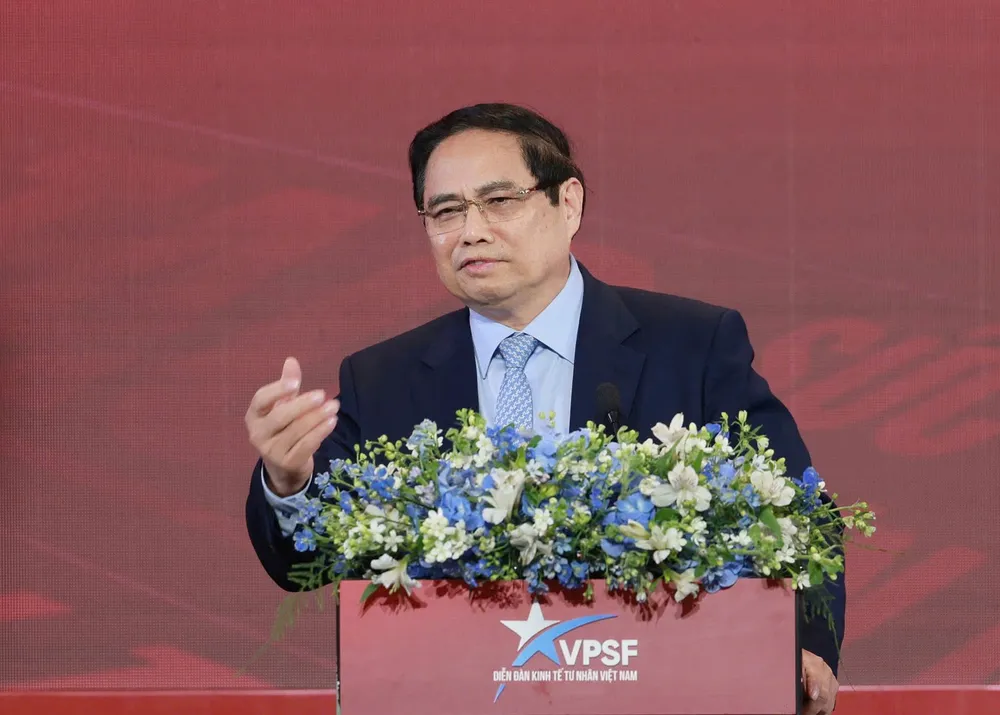 Thủ tướng Phạm Minh Chính phát biểu chỉ đạo tại diễn đàn, chiều 16-9. Ảnh: VIẾT CHUNG z7018316283907_5019f6b8106f6e100d528d3c0960c709.jpg