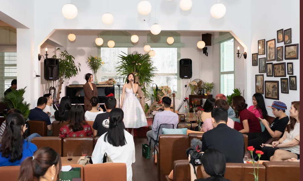 Thái Trinh ra mắt album “Trinh Acoustic” ảnh 1