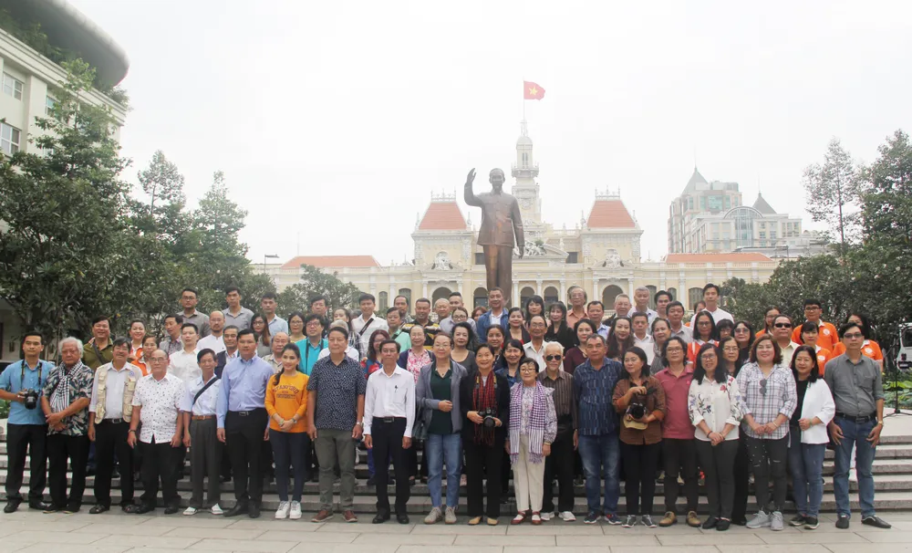 Văn nghệ sĩ tiêu biểu tham quan các công trình trọng điểm của TPHCM 2020 ảnh 1 Văn nghệ sĩ tiêu biểu tham quan các công trình trọng điểm của TPHCM 2020 ảnh 1