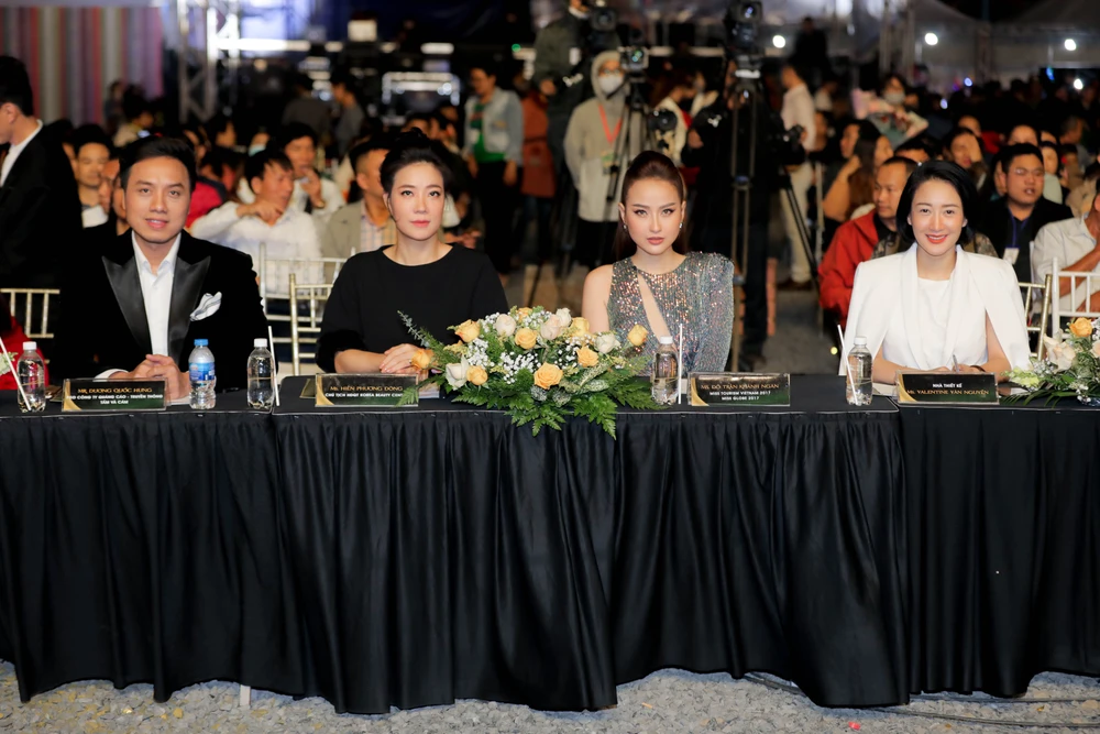 Top 30 thí sinh Hoa khôi Du lịch Việt Nam 2020 hoàn tất đêm thi Bán kết ảnh 1 Top 30 thí sinh Hoa khôi Du lịch Việt Nam 2020 hoàn tất đêm thi Bán kết ảnh 1