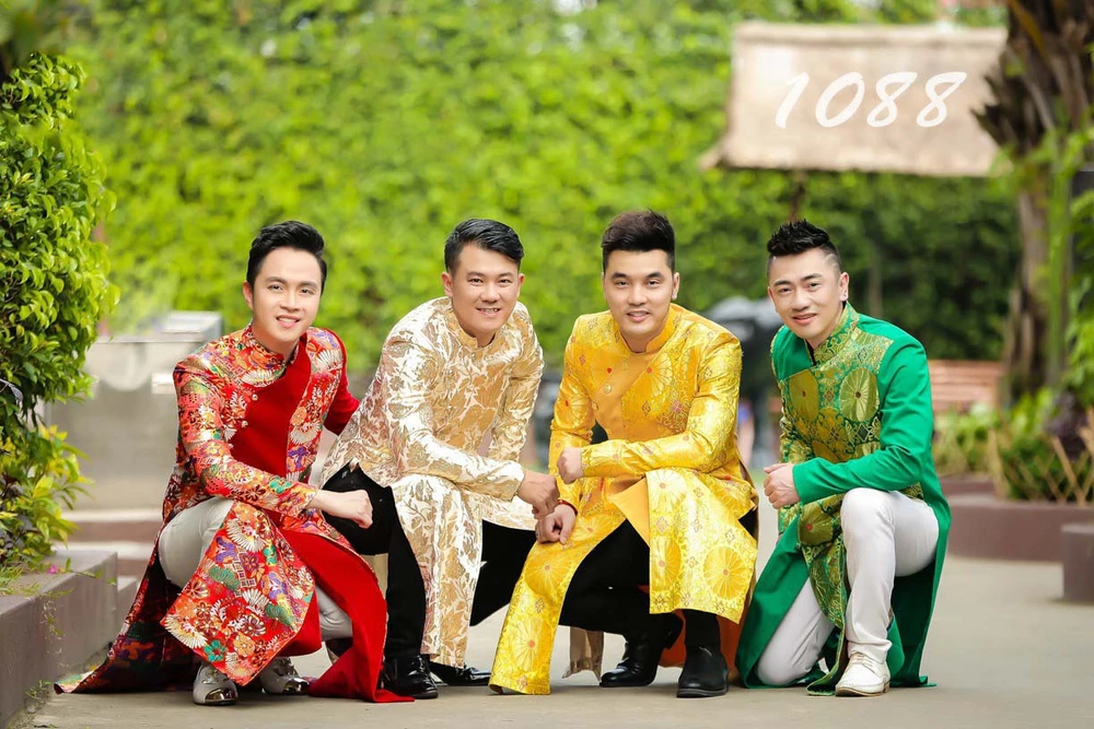 Ca sĩ Vân Quang Long bất ngờ qua đời vì đột quỵ ảnh 3 Ca sĩ Vân Quang Long bất ngờ qua đời vì đột quỵ ảnh 3