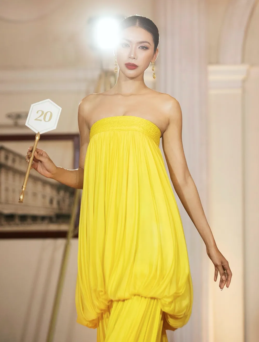 NTK Công Trí trình làng Bộ sưu tập Xuân Hè 2022 tại TPHCM ảnh 3 NTK Công Trí trình làng Bộ sưu tập Xuân Hè 2022 tại TPHCM ảnh 3