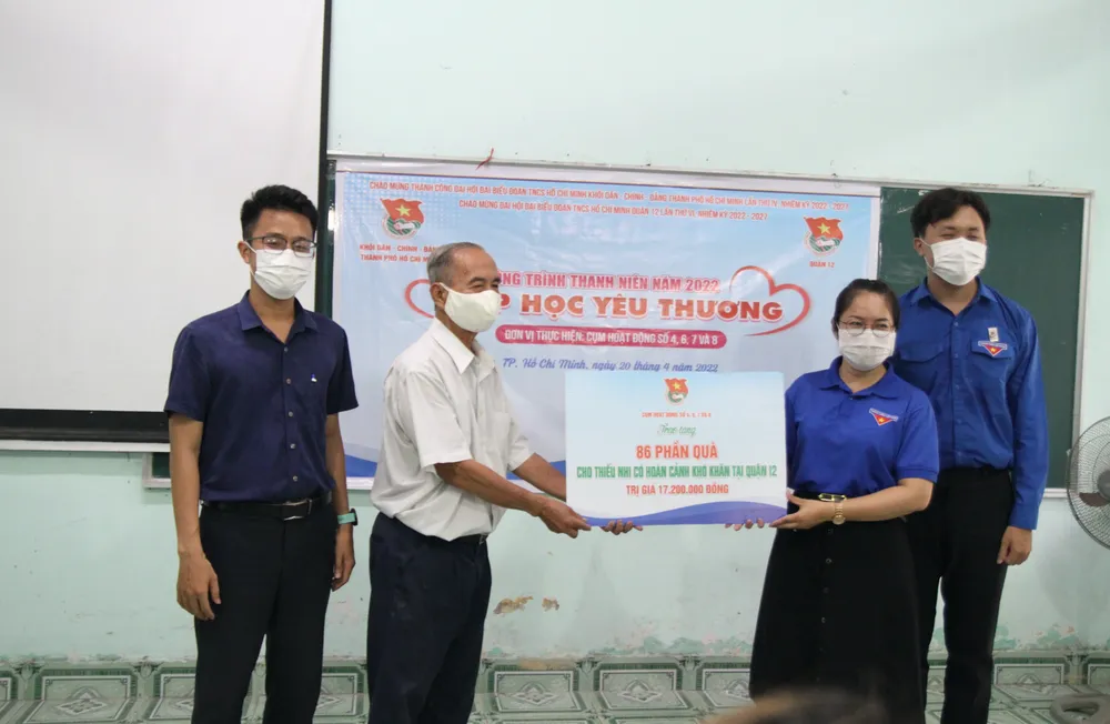 “Lớp học yêu thương” đến ​với 289 thiếu nhi có hoàn cảnh khó khăn ảnh 2