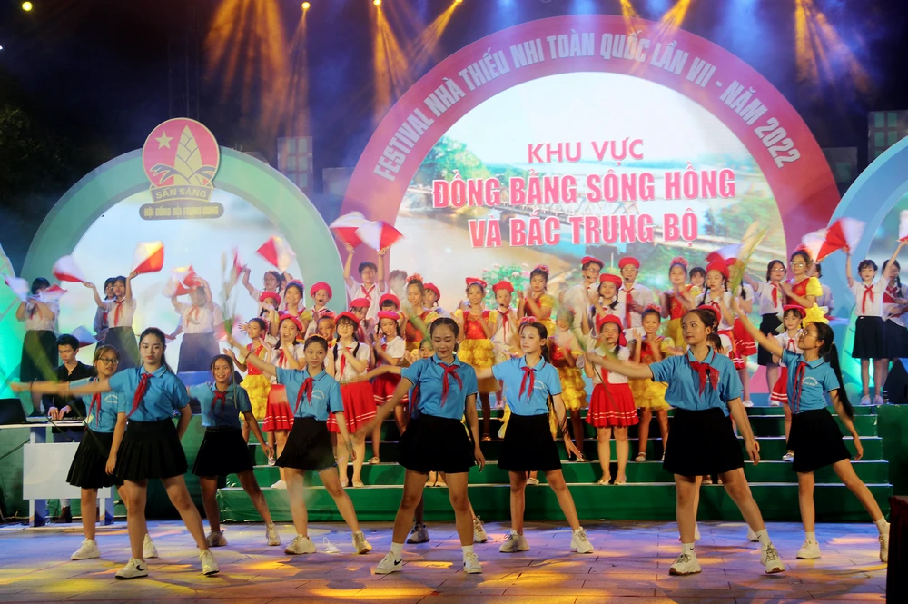 Khai mạc Festival Nhà Thiếu nhi toàn quốc lần thứ VII ảnh 4 Khai mạc Festival Nhà Thiếu nhi toàn quốc lần thứ VII ảnh 4