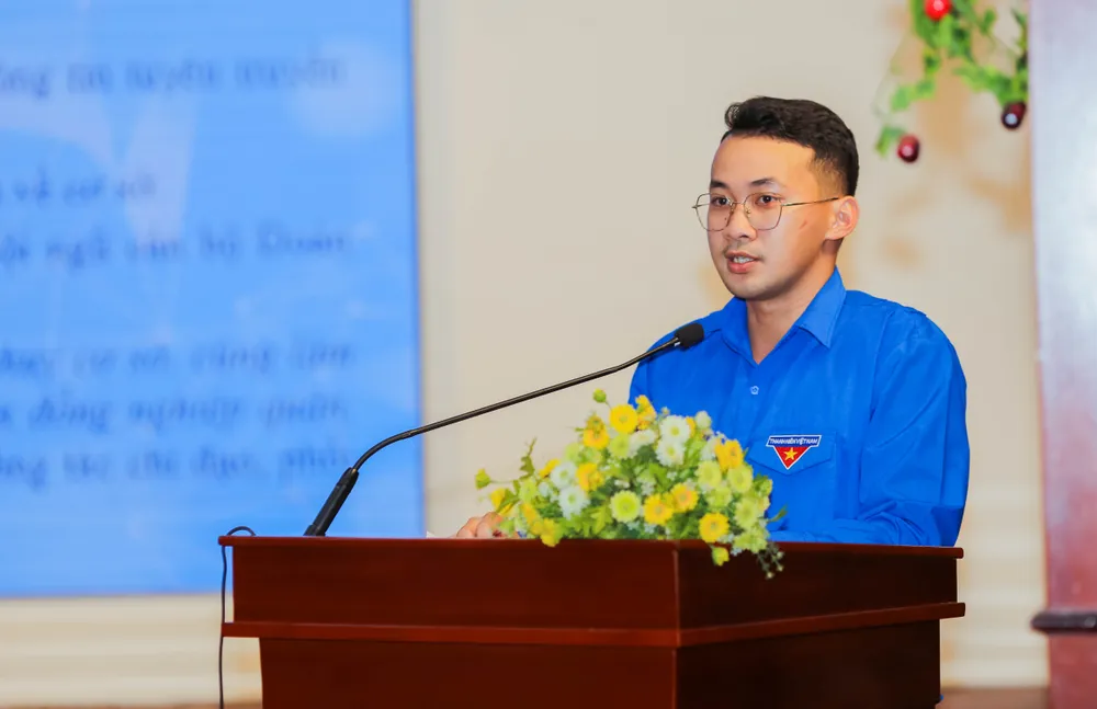 Đồng chí Trần Anh Tiến, Ủy viên Ủy ban kiểm tra Thành Đoàn, Phó Bí thư, Chủ nhiệm Ủy ban Kiểm tra Đoàn Khối Dân - Chính - Đảng Thành phố, đánh giá công tác Đoàn và phong trào thanh niên năm 2022 Đồng chí Trần Anh Tiến, Ủy viên Ủy ban kiểm tra Thành Đoàn, Phó Bí thư, Chủ nhiệm Ủy ban Kiểm tra Đoàn Khối Dân - Chính - Đảng Thành phố, đánh giá công tác Đoàn và phong trào thanh niên năm 2022