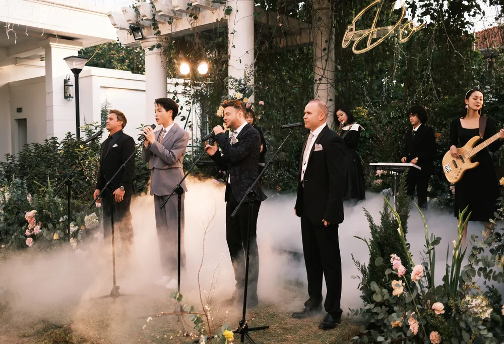 Hình ảnh các nghệ sĩ trong MV Hình ảnh các nghệ sĩ trong MV